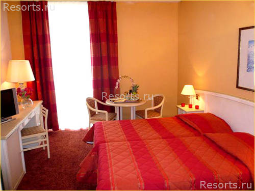 Hotel Massena 16